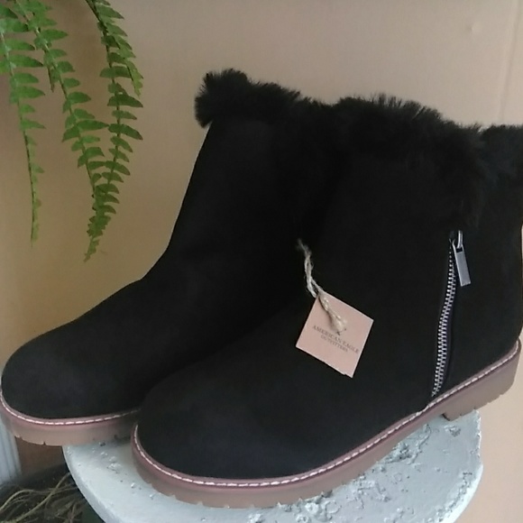 American Eagle Outfitters Shoes - American eagle suede boots woman's